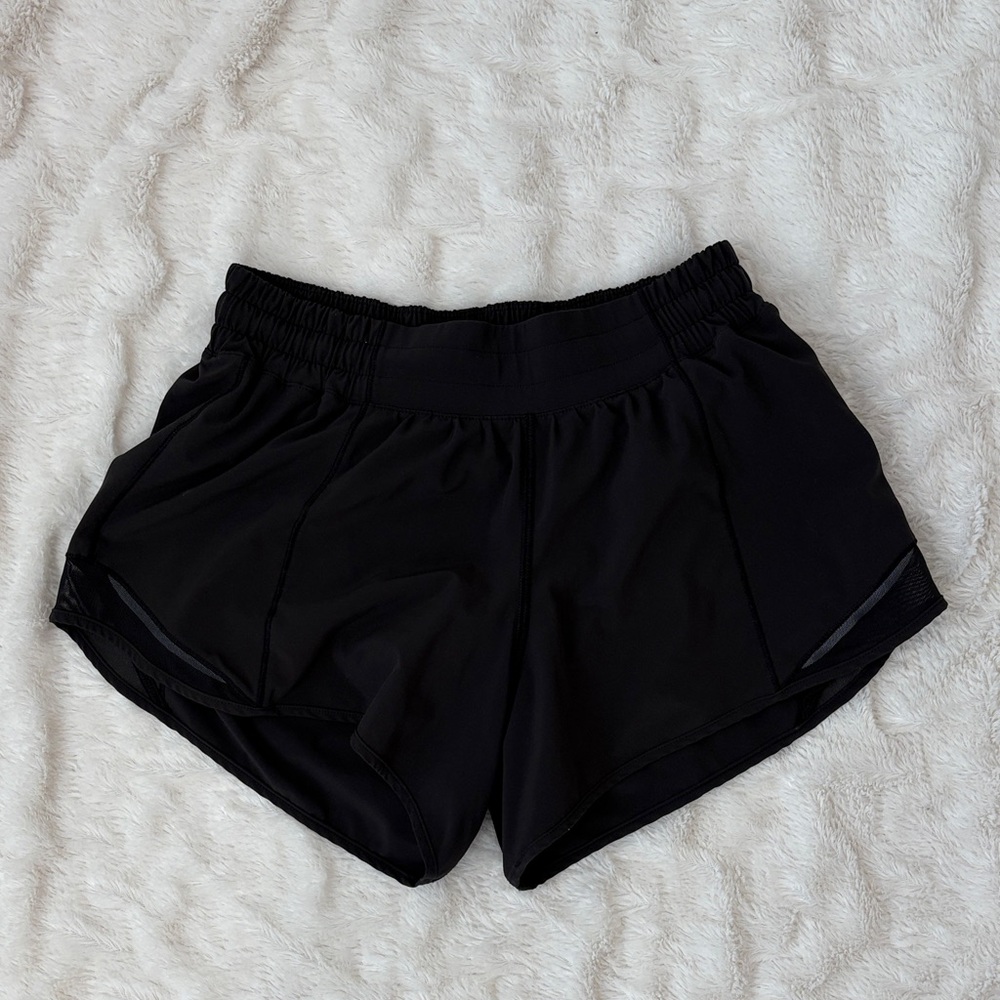 Lululemon Women’s Athletic Shorts Size 6 Tall | Like New